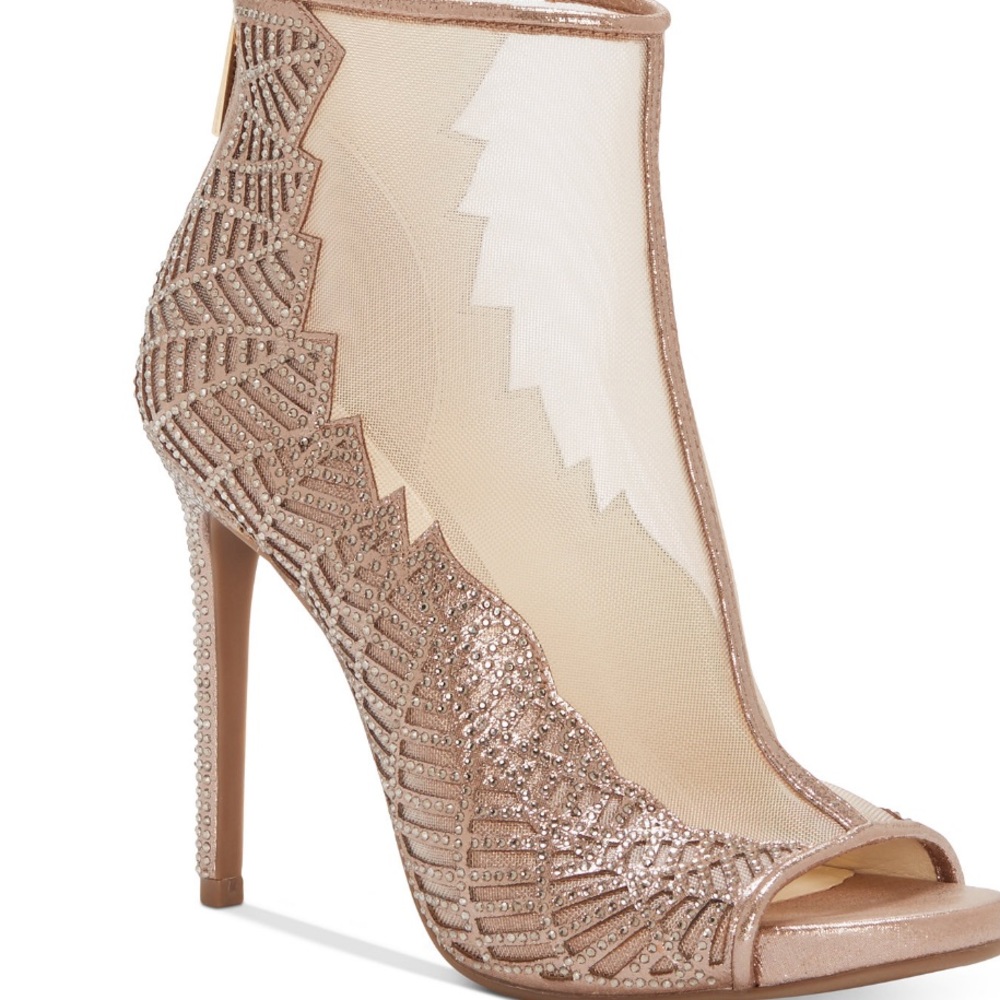 Jessica Simpson mesh leather shooties